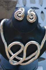 twist jewelry | bendable necklace
