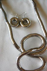 bendable earrings | twist jewelry